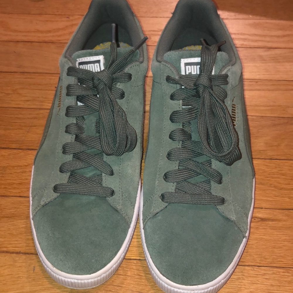 Puma Suede Classic Green US Mens 10.5 with box